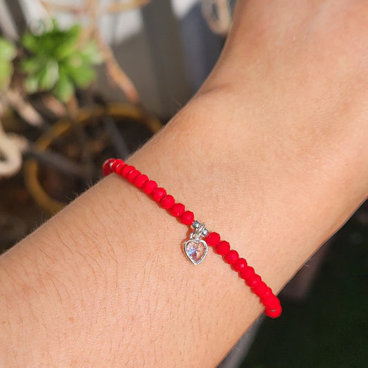 Pulsera roja corazón colgante